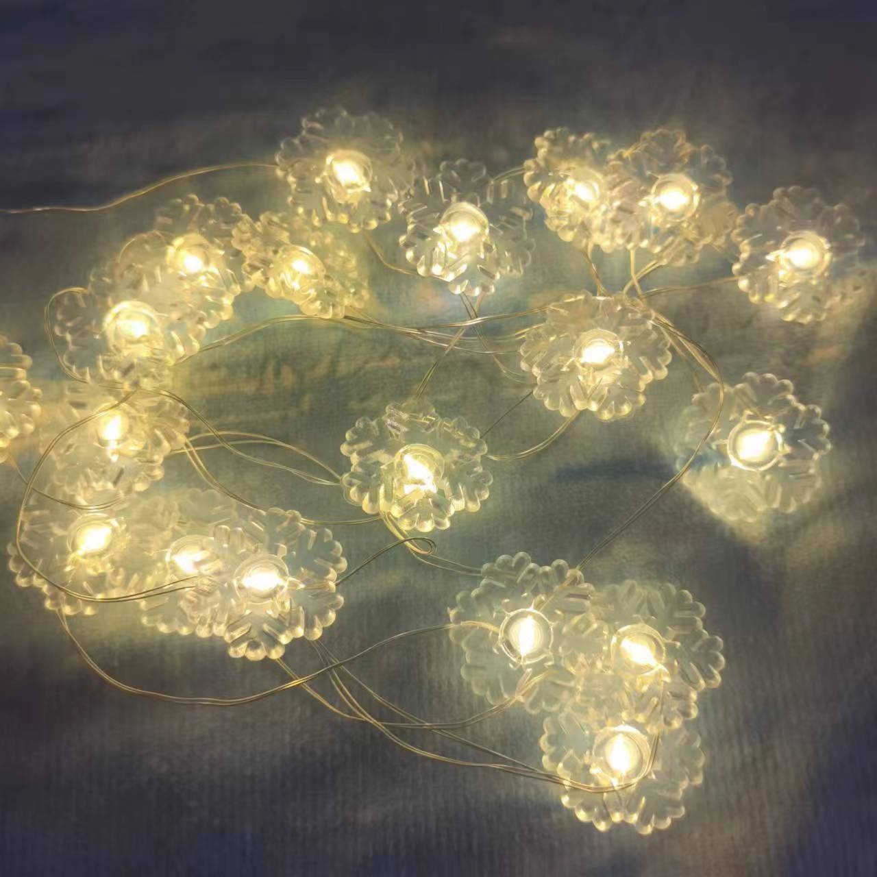cross-border cute mini snowman christmas shape lighting chain led shape copper wire lamp holiday decoration atmosphere colored light string details Picture