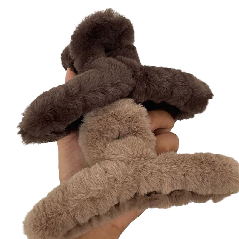 south korea maillard plush updo hair claw shark clip high sense back head hair volume more oversized hairy hair clips Item Picture