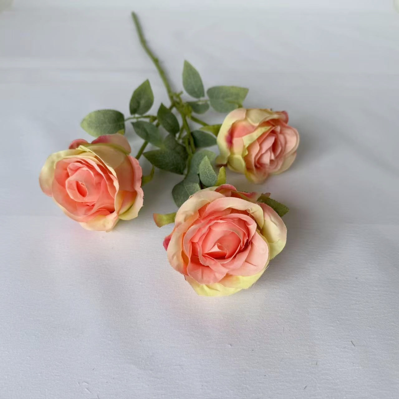 artificial flower 3 snow mountain roses bridal bouquet home living room decorations wedding celebration decoration fake flower preserved fresh flower Specification drawing