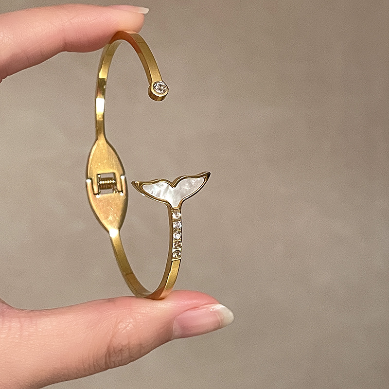 titanium steel ladies' bracelet classic all-match 18k non-fading mermaid tail shell jade open style full figure