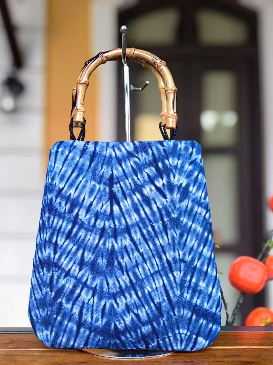 ethnic characteristic fabric tie-dyed handbag national fashion women's trendy white casual bamboo bag details Picture