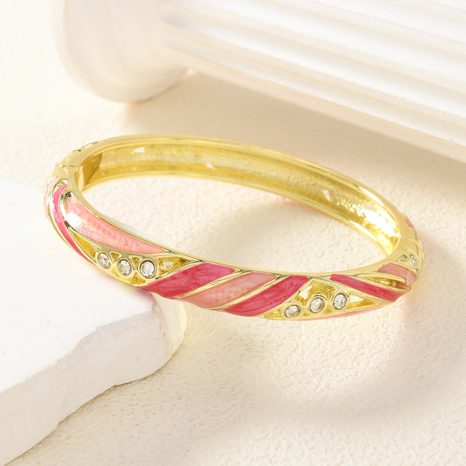 xiaohongshu cloisonne bracelet vintage court style enamel drop oil bracelet emerald flower series pink Specification drawing