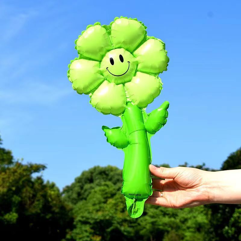 smiling face little daisy sunflower hand-held bar flower balloon children's birthday decoration kindergarten reward promotional gifts Application Scenario