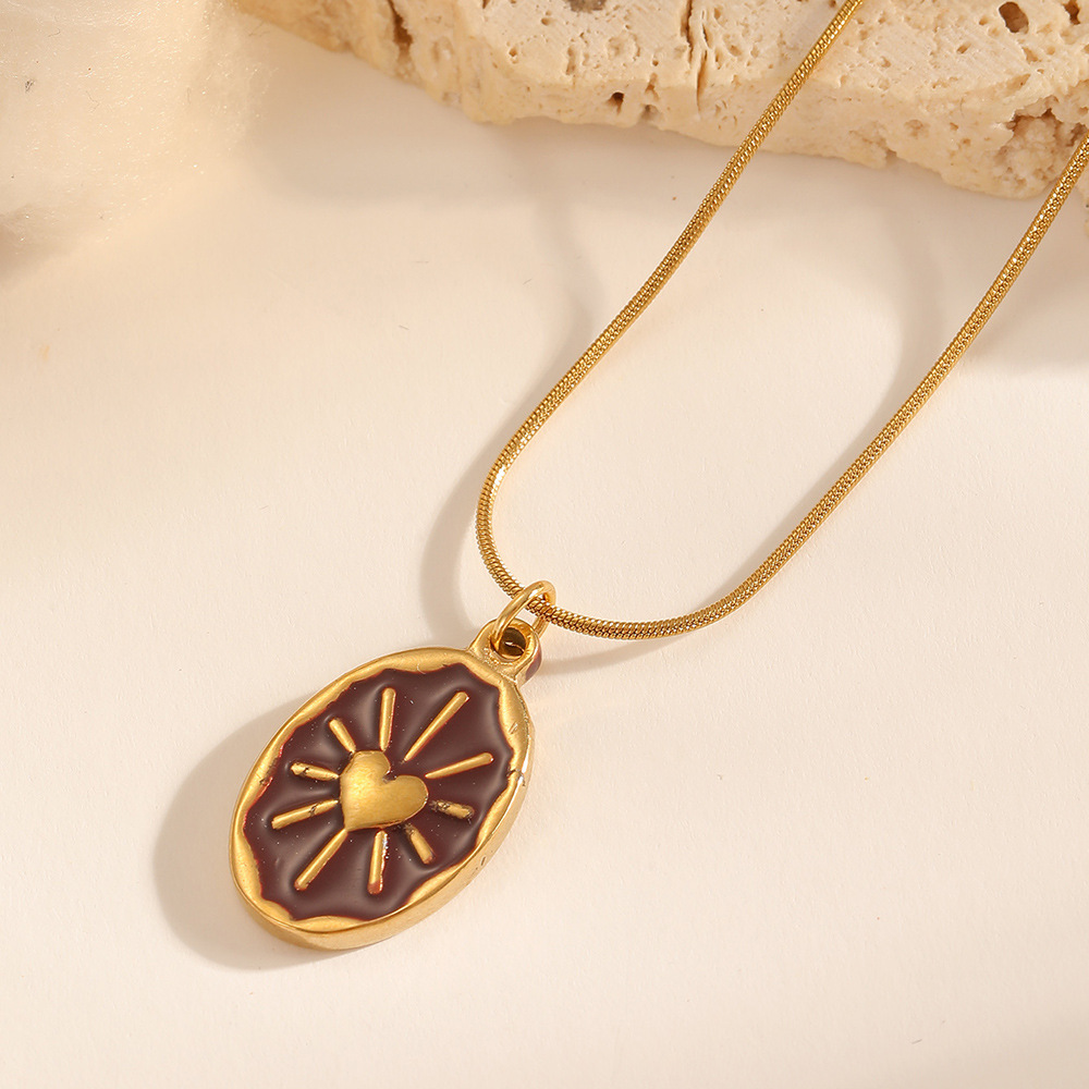 spot stainless steel necklace europe and america cross border sun pendant women's titanium steel love jewelry high-grade gold ornament Item Picture