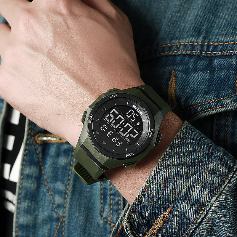 trendy fashion outdoor mountaineering sports men's watches multi-functional large dial waterproof led luminous electronic watch Item Picture