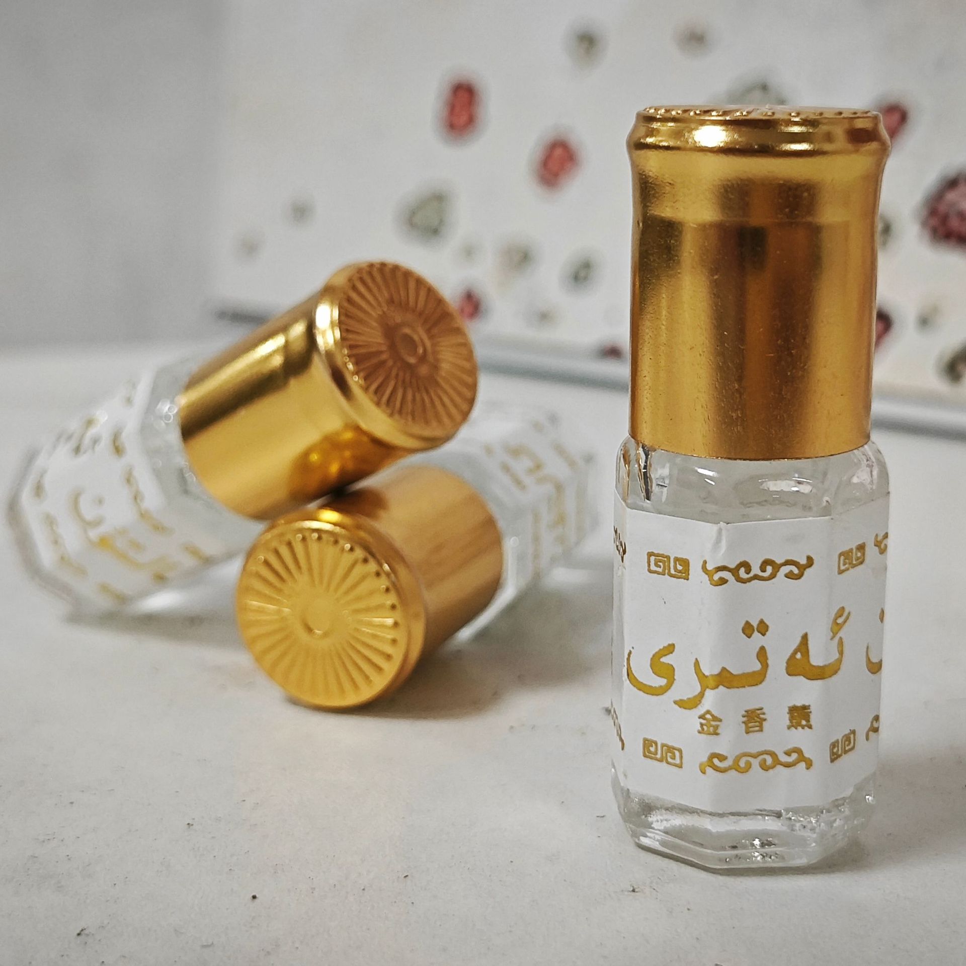 pakistan gold perfume long-lasting women's high-grade aromatherapy car alcohol-free ball lasting fragrance cross-border full figure