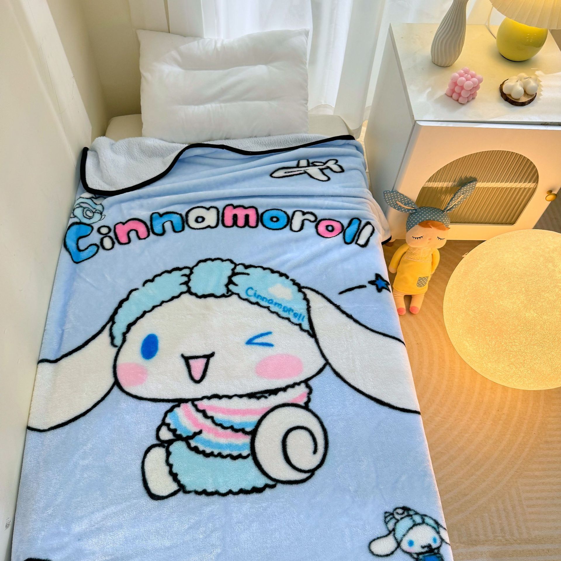 sanrio cartoon blanket milk fiber thick blanket children cartoon nap blanket student nap blanket foreign trade Item Picture