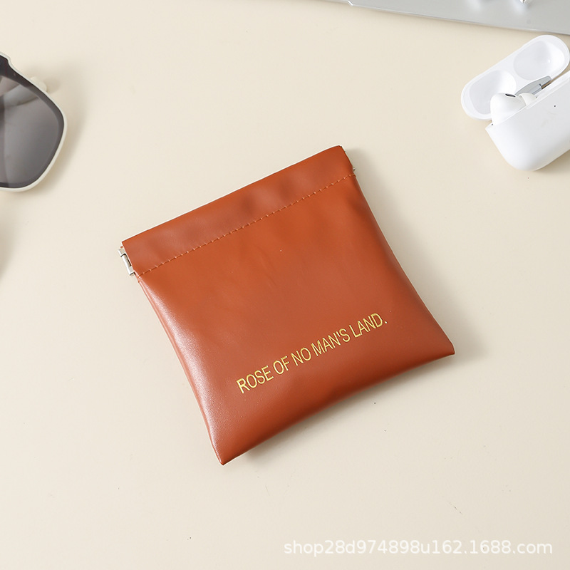 shrapnel storage bag pu automatic closed wired earphone buggy bag coin purse mini portable lipstick cosmetic bag Application Scenario