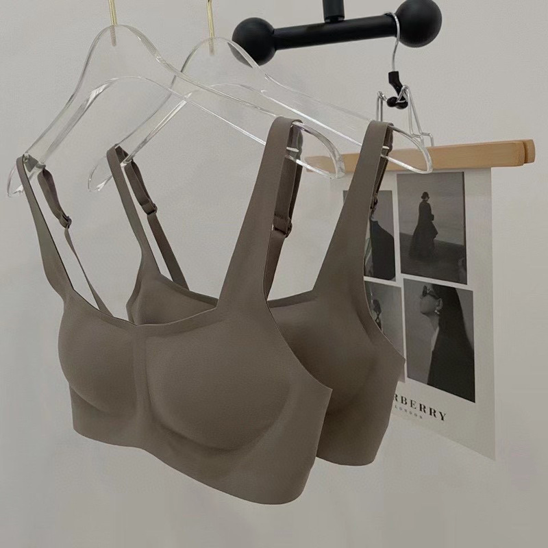 metwo small square collar french latex underwear seamless wireless plain skin underwear ultra-thin push-up adjustable bra Item Picture