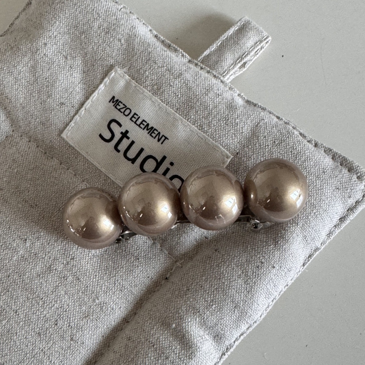 4 pieces pearl bobby pin back head barrettes loose clip spring clip retro head clip hairpin hair ornaments female high-grade sense details Picture