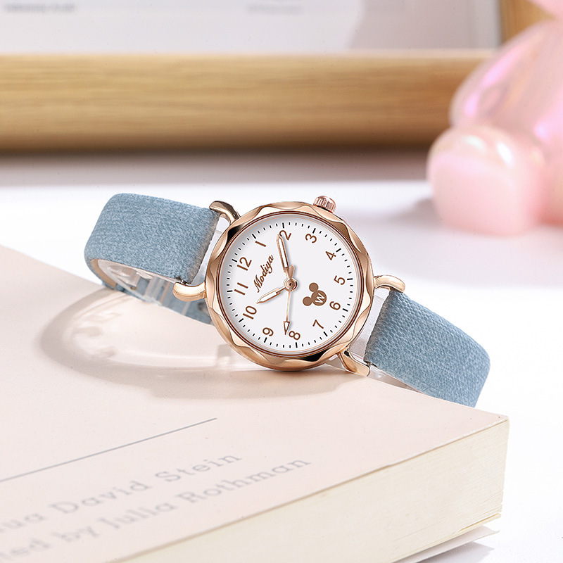 new niche cartoon watch wholesale cute ladies ins student mickey mouse exam small fresh children's watch Application Scenario