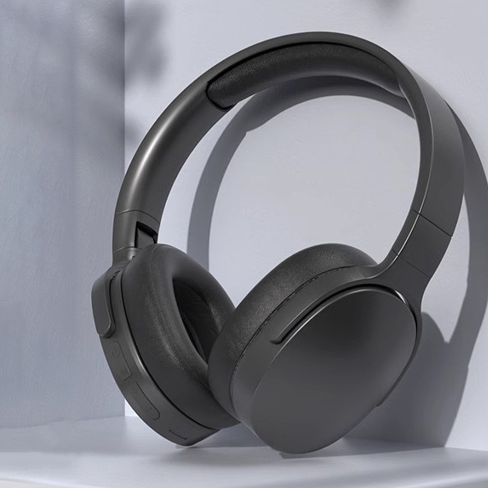 p2961 bluetooth headphone head-mounted online class learning children's music sports noise-canceling headset hot selling Item Picture