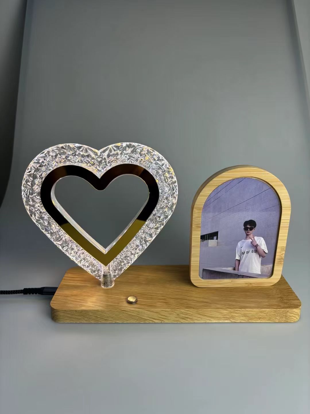 Touch screen switch with light, photo frame, density board photo frame, desk lamp photo frame processing, custom photo frame, photo frame mirror, plastic photo frame, photo frame factory detail image 10