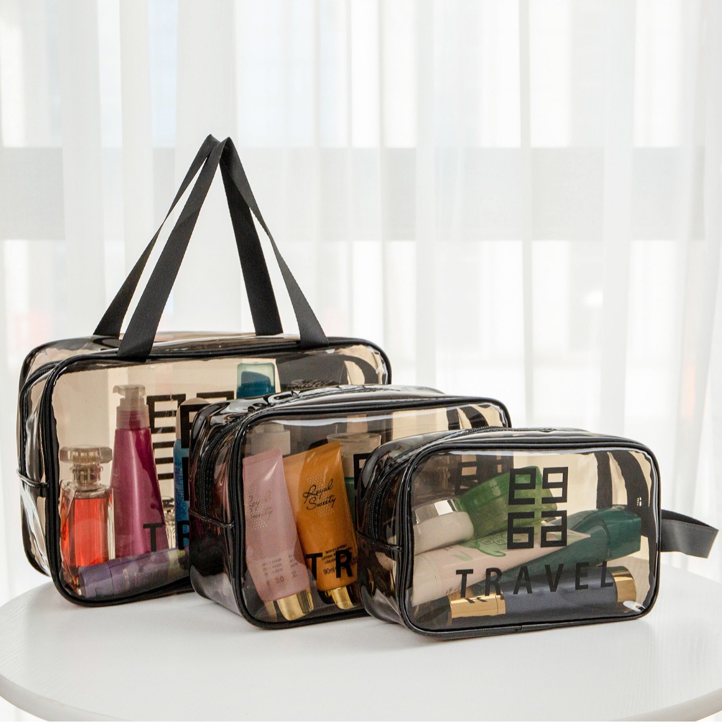 pvc transparent cosmetic bag wash bag travel portable storage bag waterproof large capacity hand-held make-up bag buggy bag Application Scenario
