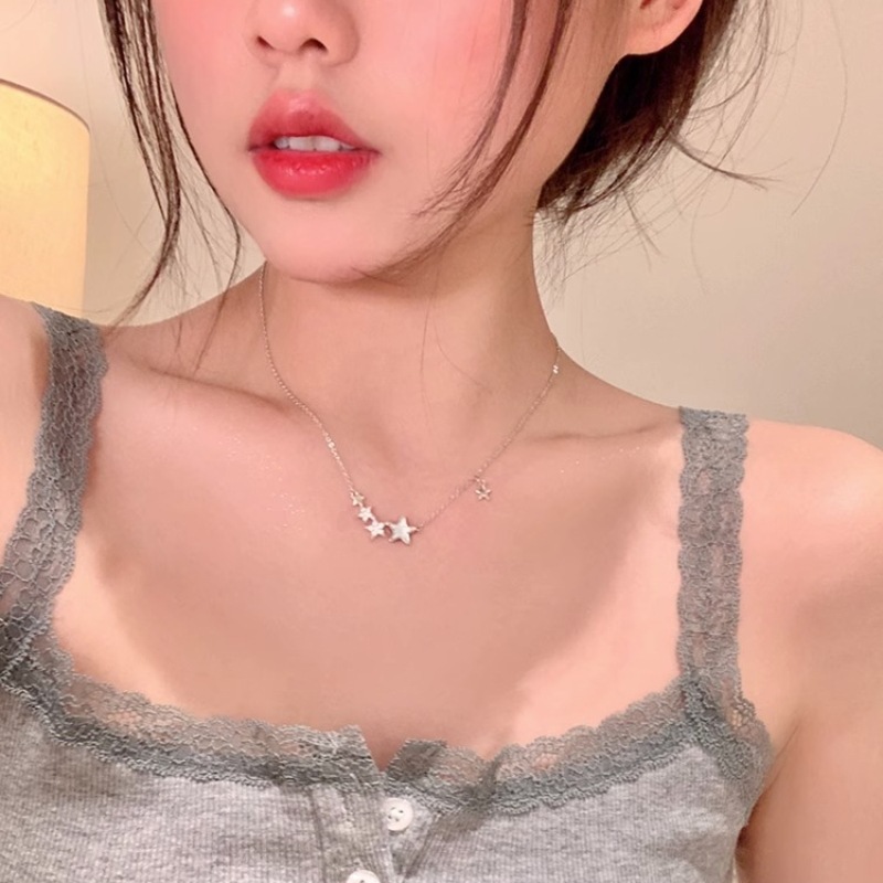 high-grade hot pearl necklace for women light luxury minority exquisite pendant clavicle chain online influencer fashion necklace accessories full figure