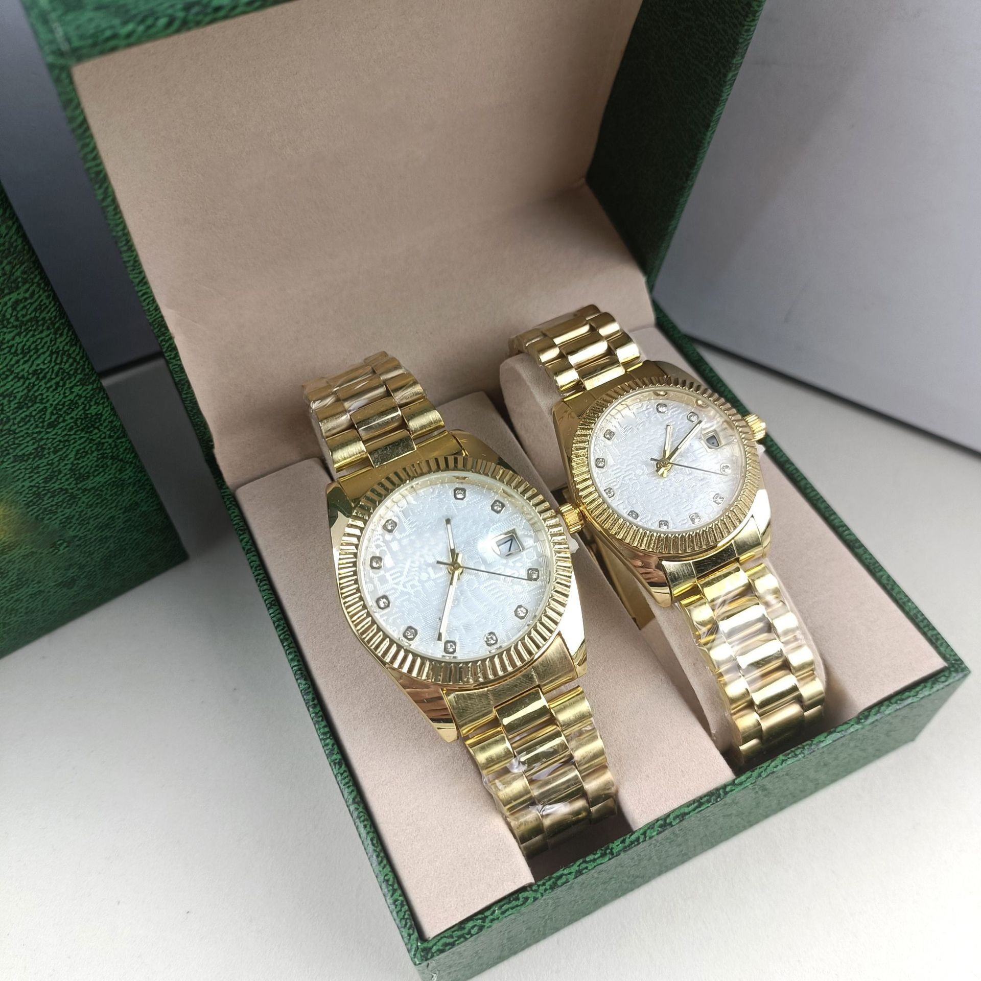 couple's steel strap watch simple good-looking quartz watch affordable luxury fashion advanced waterproof quartz steel watch Specification drawing
