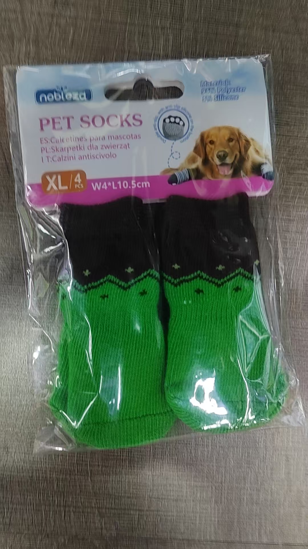 厂家直销批发零售宠物袜黑绿