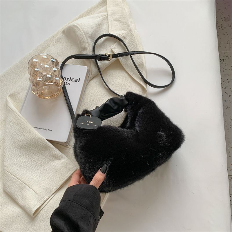 plush bag high-grade plush new handbags fall winter trend versatile niche small fashion messenger bag full figure
