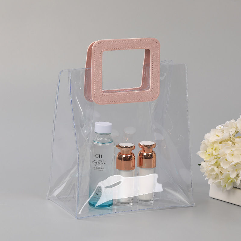 spot pvc transparent hand-carrying gift bag candy handbag plastic handbag internet celebrity hand-carrying ins style handbag Application Scenario