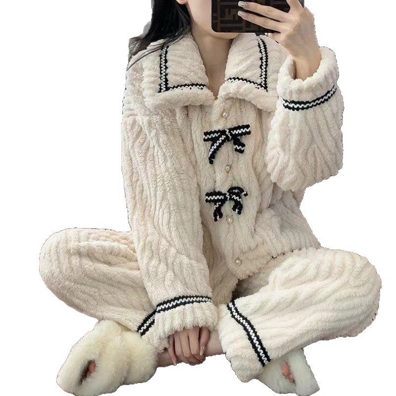 bowknot coral velvet pajamas women's winter thickened fleece-lined thermal flannel sweet cardigan two-piece home wear details Picture