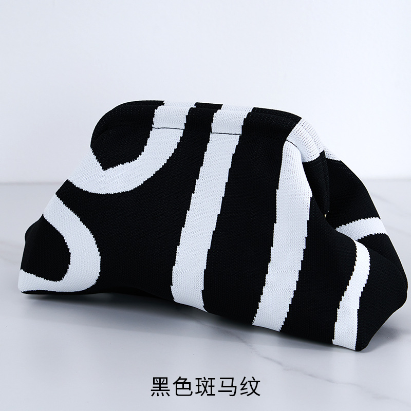 cross-border hot women's striped beach bag flying woven bag girls' commuter's all-matching striped cloud bag flying woven clutch full figure