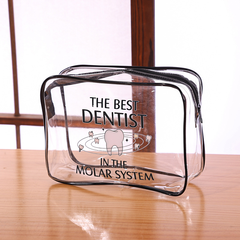 cross-border new arrival transparent cosmetic bag pvc transparent large capacity wash bag beach bag travel storage bag Application Scenario