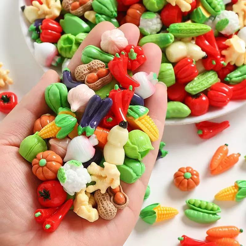 blind bag small animal luminous cartoon accessories small jewelry gift christmas kindergarten stall reward doll Application Scenario