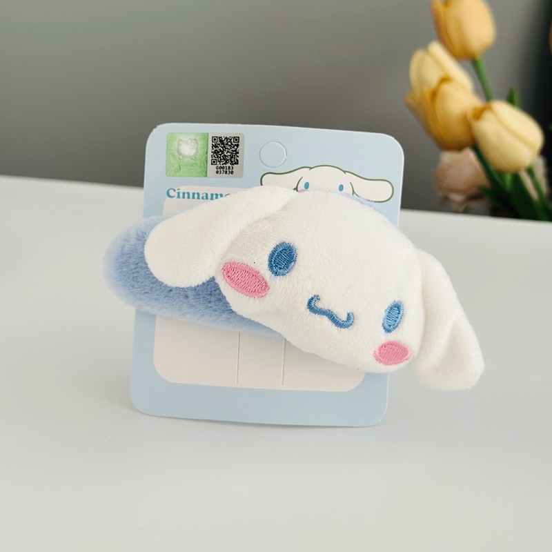 sanrio doll clow m plush barrettes side furry large bb clip girl bang side clip cute hairpin barrettes Application Scenario