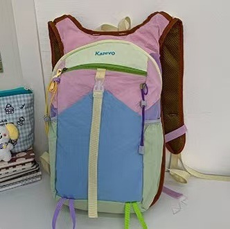 color dopamine sports bag women's large capacity lightweight casual travel bag waterproof mountaineering backpack Application Scenario