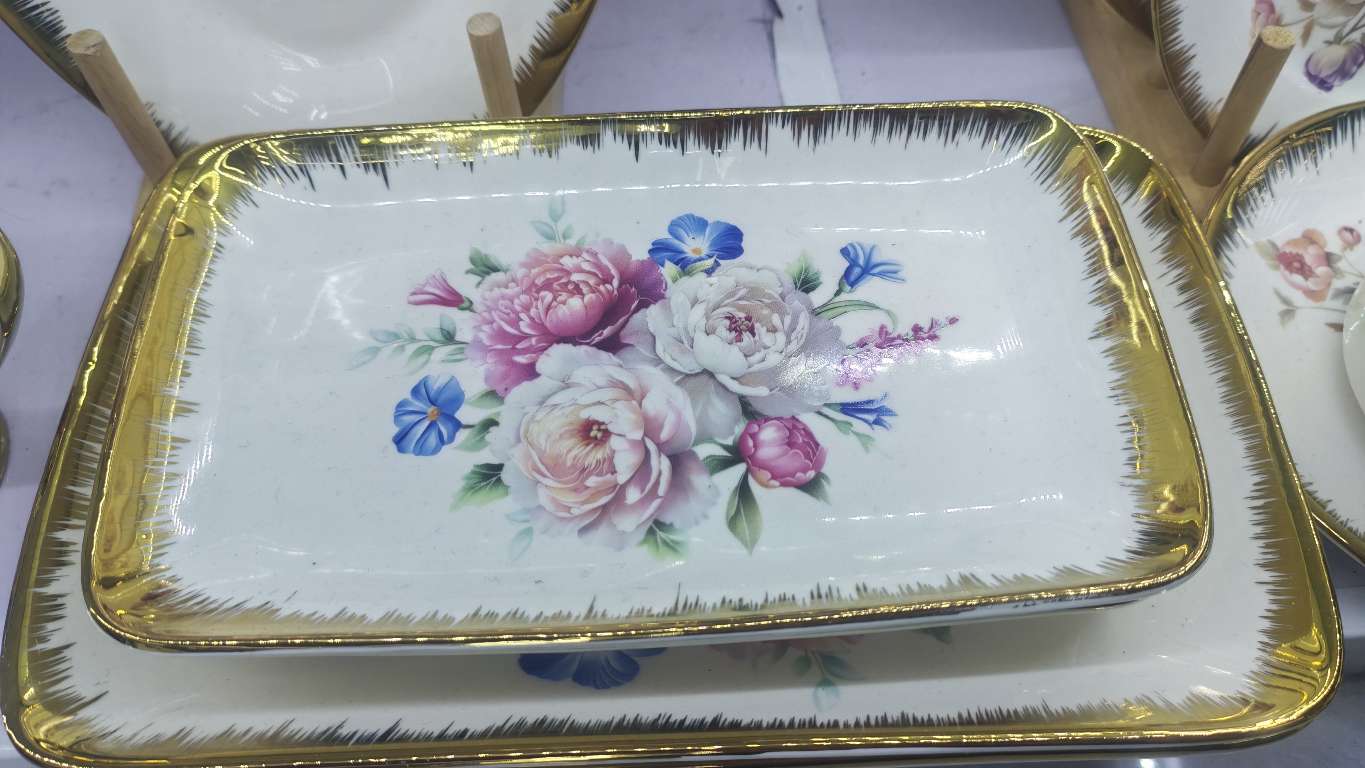 碗碟套装/果盘/高档轻奢欧式风格/编制框/骨头发卡细节图