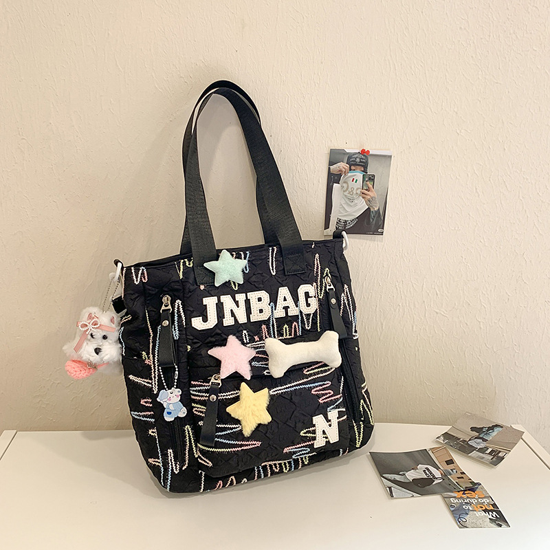 good-looking schoolbag junior high school girls primary school students girlish style cute and lightweight backpack high school students large-capacity backpack Application Scenario
