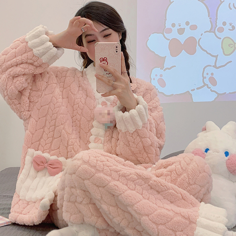 coral fleece cardigan pajamas suit women's 2025 autumn and winter new outdoor warm and cute cartoon flannel home wear Specification drawing