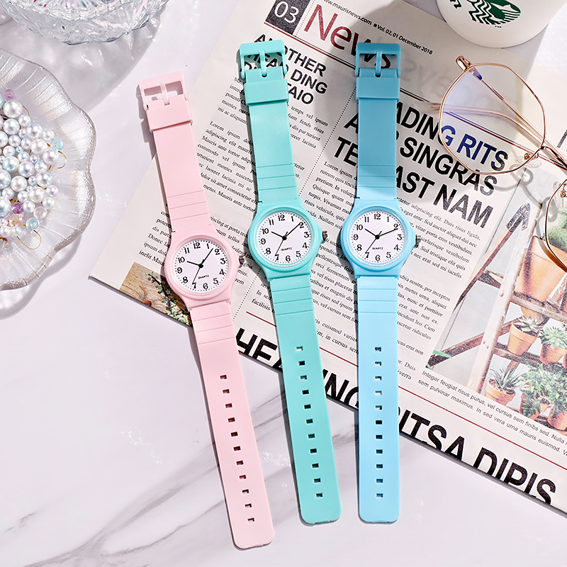 fashion primary and secondary school student watch mute pointer children's watch drop-resistant new quartz watch cross-border supply wholesale details Picture