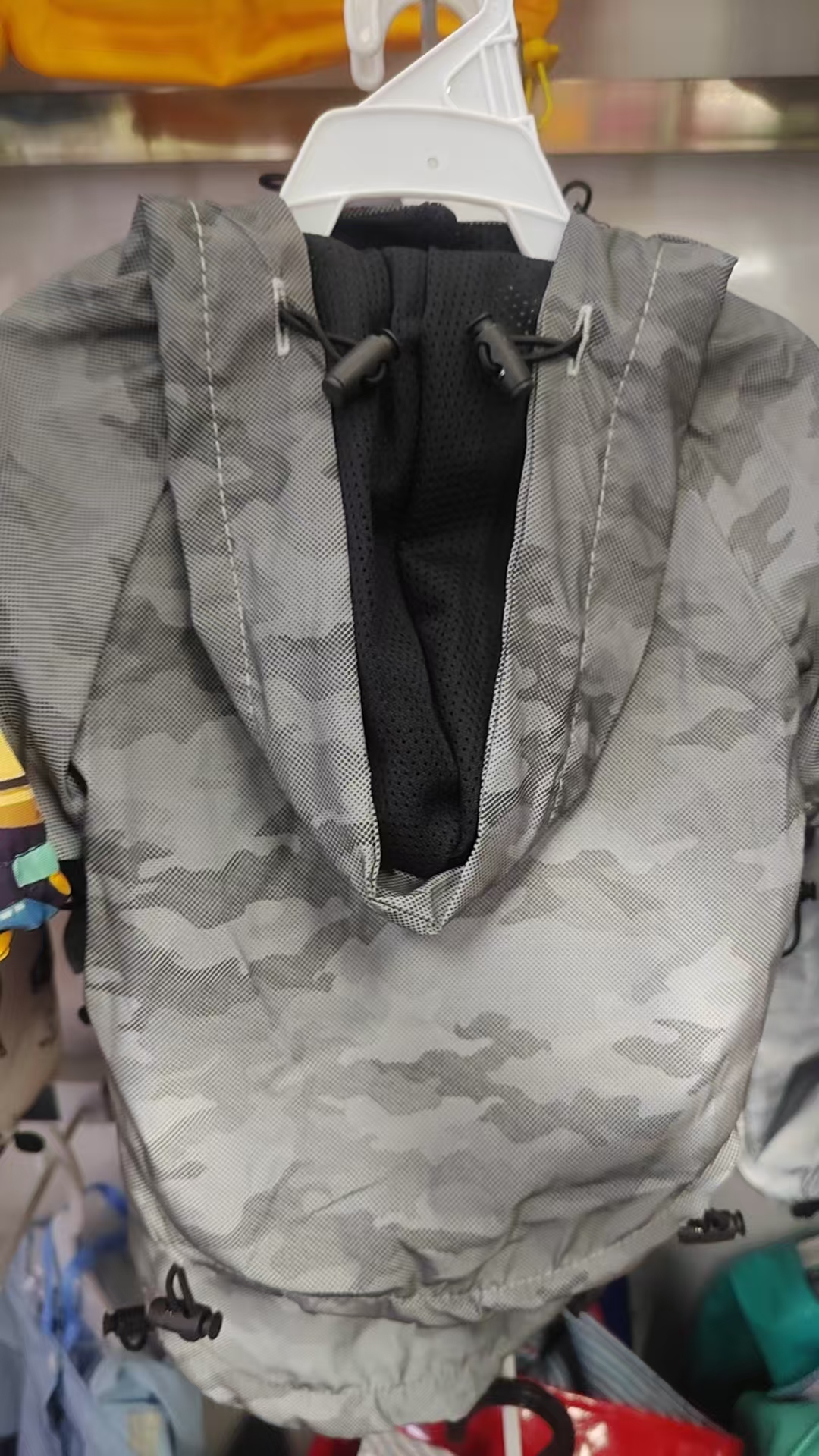 厂家直销狗狗保暖狗狗服装灰