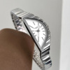 new women's fashion creative quartz watch simple casual women's bracelet watch special-interest design waterproof quartz watch Item Picture