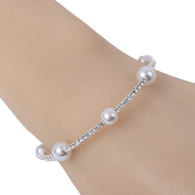 Single-row pearl elastic open bracelets popular in Japan and South Korea, cross-border wedding parties in Europe and America, full diamond bracelets for women's daily wear, versatile bracelet accessories full figure