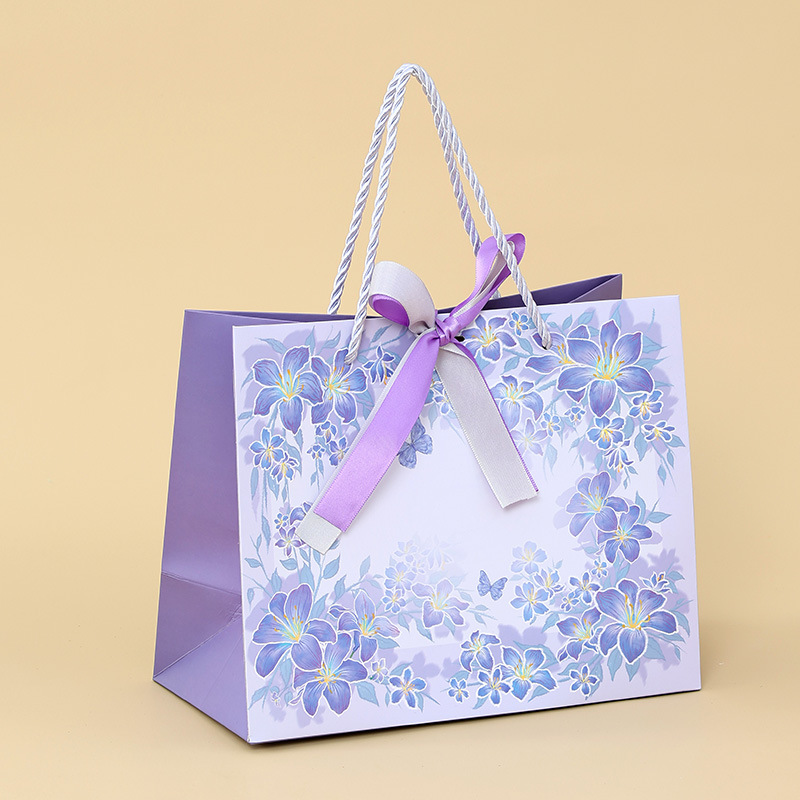 creative gift bag high-grade qixi gift packaging handbag wedding candy birthday gift bag paper bag Item Picture