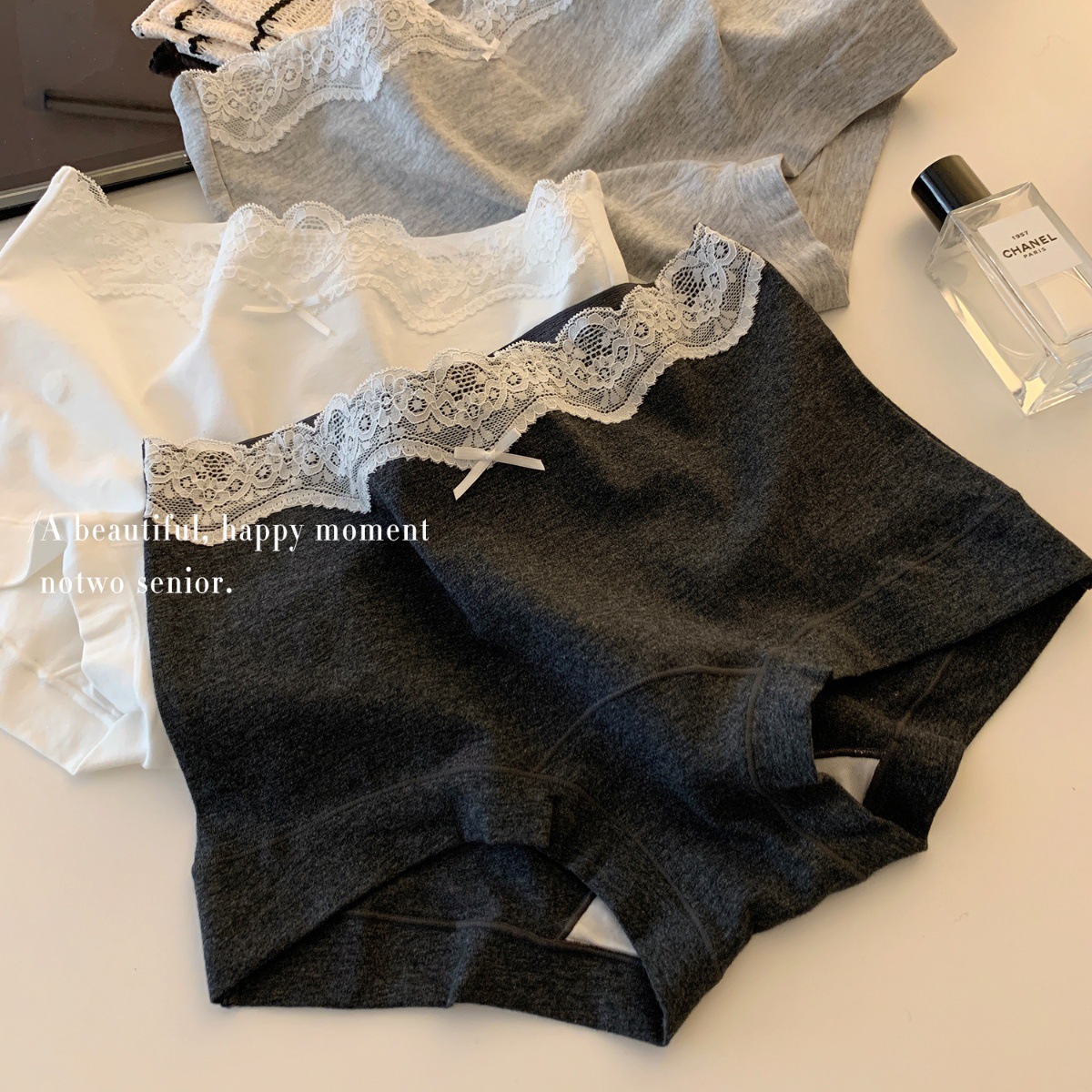 fiberglass lengthened crotch boxer mid-high waist pure cotton lace panties women's antibacterial sheath women's seamless 2025 new Item Picture