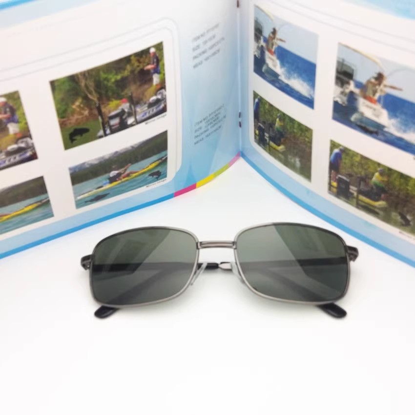 2024 new reinforced glass lens sunglasses men's and women's metal large frame plain sun glasses windproof black sunglasses details Picture