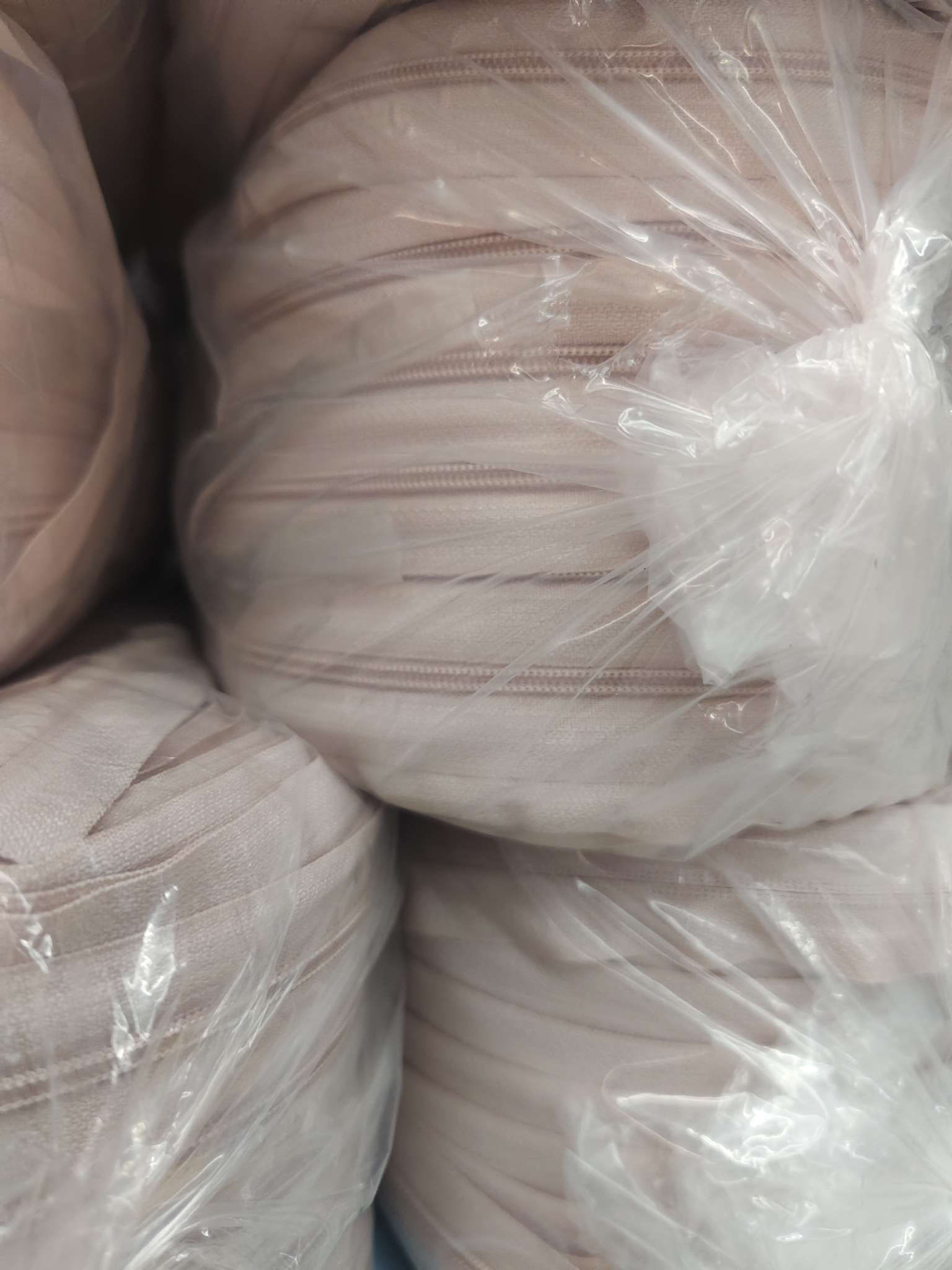 3号5号尼龙拉链，支持颜色定制，物美价廉