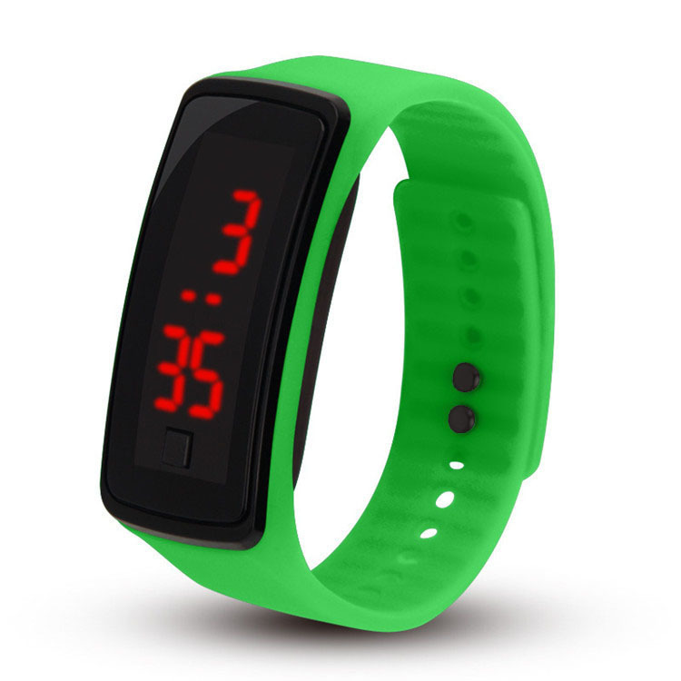 factory wholesale foreign trade new children's led electronic watch fashion plastic mirror universal watch for male and female students full figure
