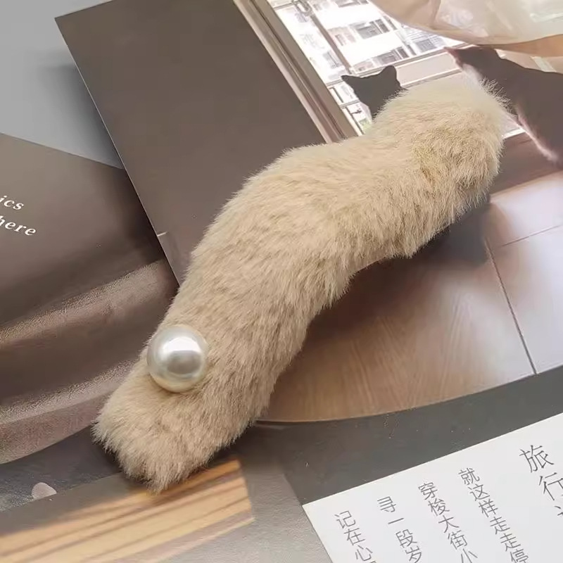 french pearl hair clip plush bead hairpin high-grade elegant back head duckbill clip bang clip hairpin details Picture