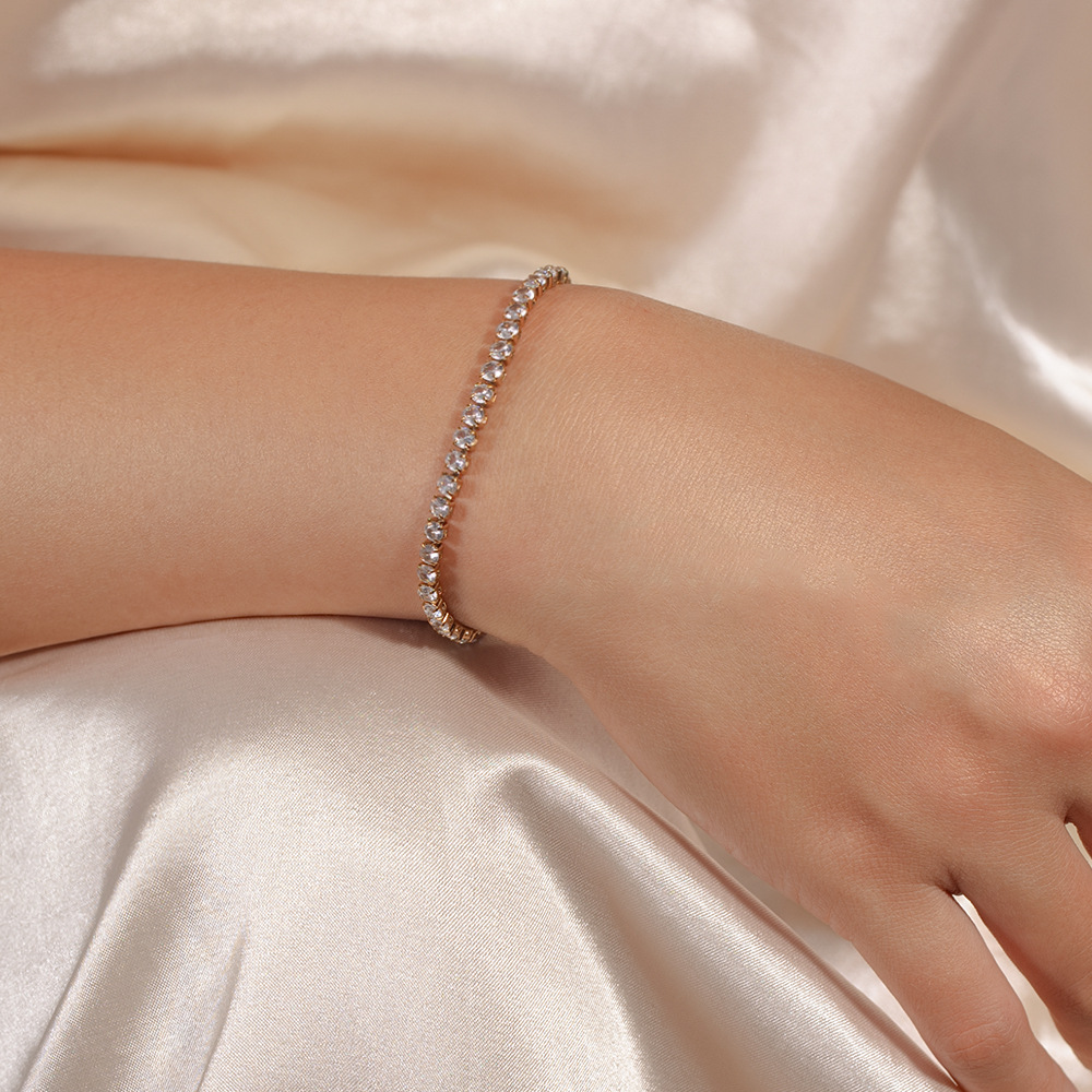 european and american fashion minimalist niche temperament bracelet stainless steel material plated 18k gold micro inlaid zircon chain necklace for women full figure