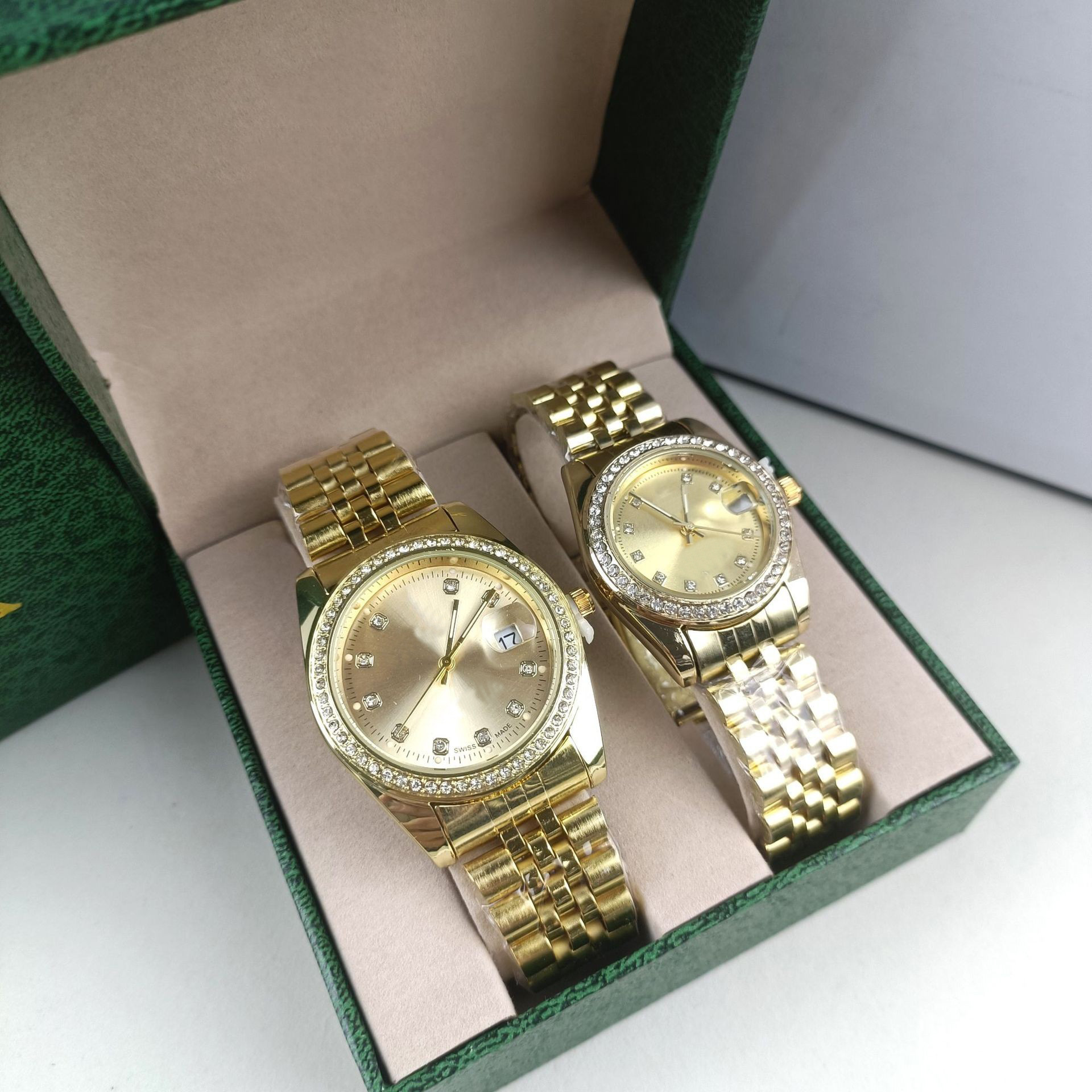 couple's steel strap watch simple good-looking quartz watch affordable luxury fashion advanced waterproof quartz steel watch details Picture