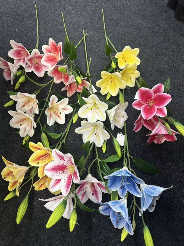 仿百合，仿真人造花，仿真绢花假花仿真花