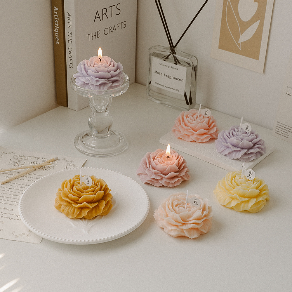 fragrance with hand gift peony flower shape candle ornaments atmosphere gift teacher's day creative flower aromatherapy candle Application Scenario