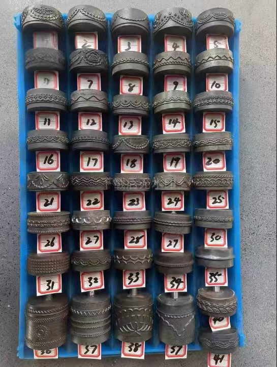 The 2.3Cm Small Mold Of The Ultrasonic Lace Machine Supports Custom Embossing Machine Molds And Lace Machine Mold Accessories. The Original Factory Parts Are Durable Item Picture