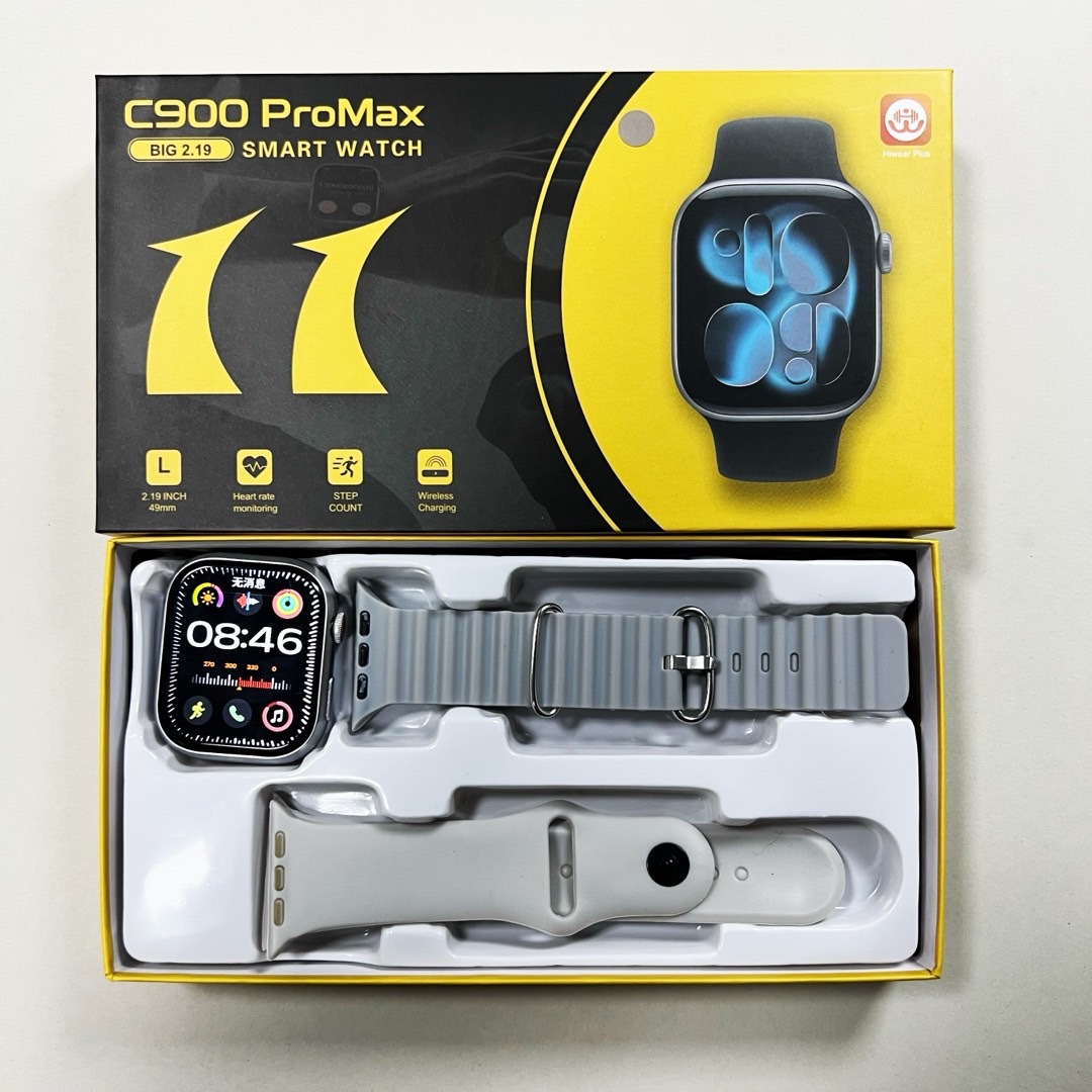 huaqiang north s11pormax smart watch large screen bluetooth calling step counting heart rate cross-border s11 men's and ladies' watches Application Scenario
