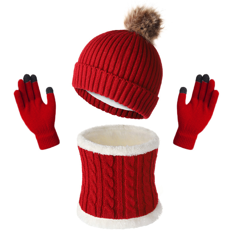 cross-border new arrival european and american adult christmas hat scarf gloves three-piece autumn and winter single ball men and women warm hat Application Scenario
