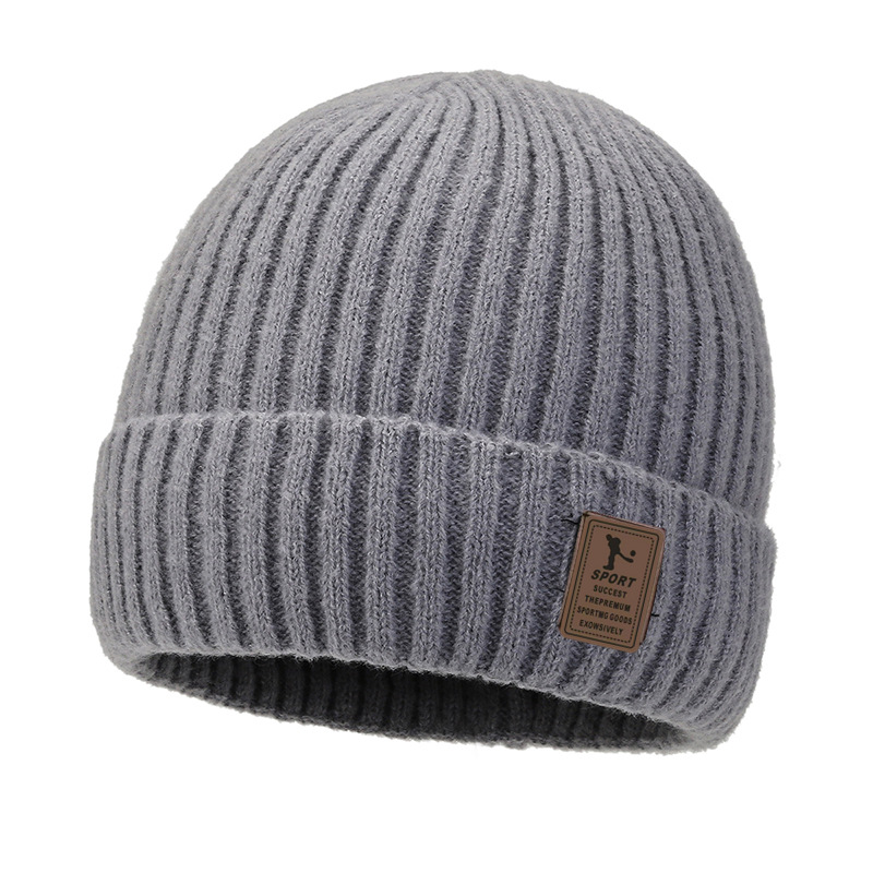 2023 new fall winter men knitted hat out cold protection fleece earflaps cap youth fashion patch sleeve cap details Picture